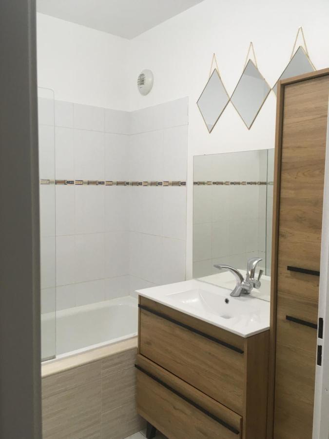 Appartement Situe Place Toscane A 5 Min De Disney Serris Luaran gambar